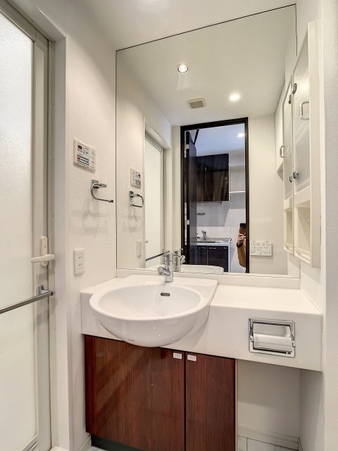 ファーストリアルタワー新宿13階 洗面