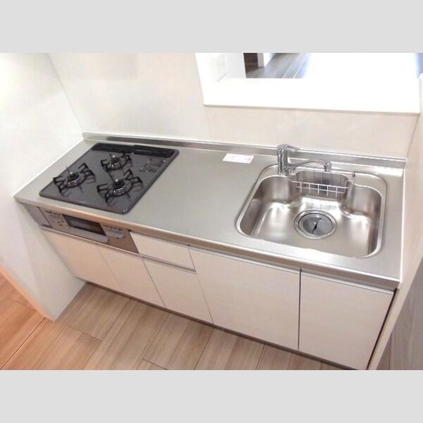 アンジュール西小岩 システムキッチン