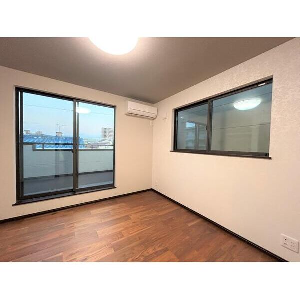 さいたま市桜区栄和2丁目A棟 リビング