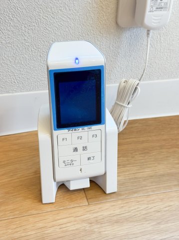 デザイナーズリノベ戸建て TVモニターインターホンでセキュリティもバッチリ