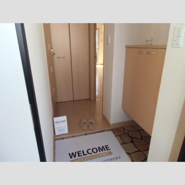 マミーパレス 玄関