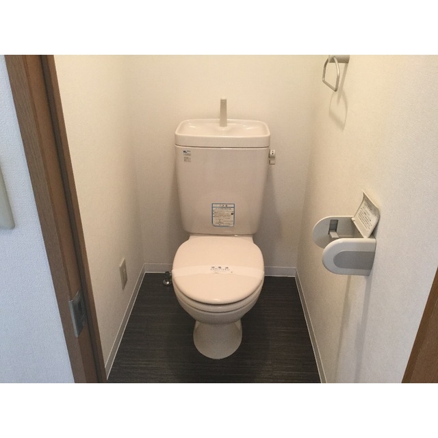 シャトール田口金沢八景501号室 内観