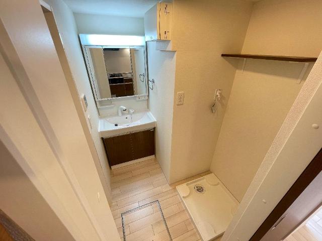 ガルデ寒川 洗面