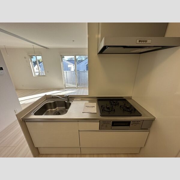 ウィステリア システムキッチン