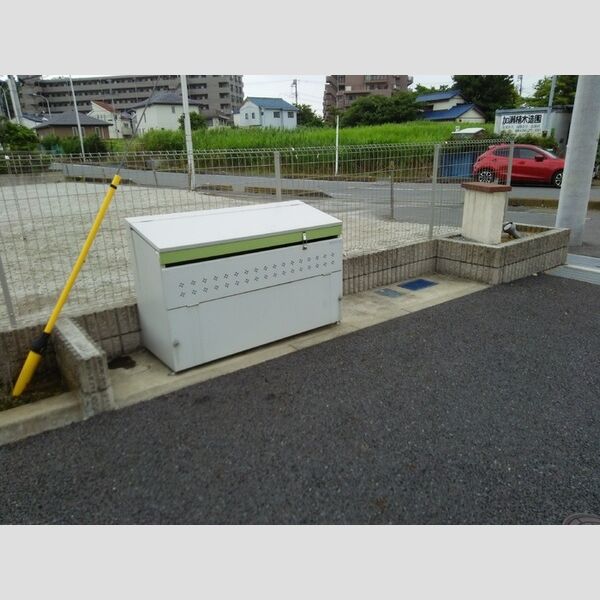 プレジオ幕張 ゴミステーション