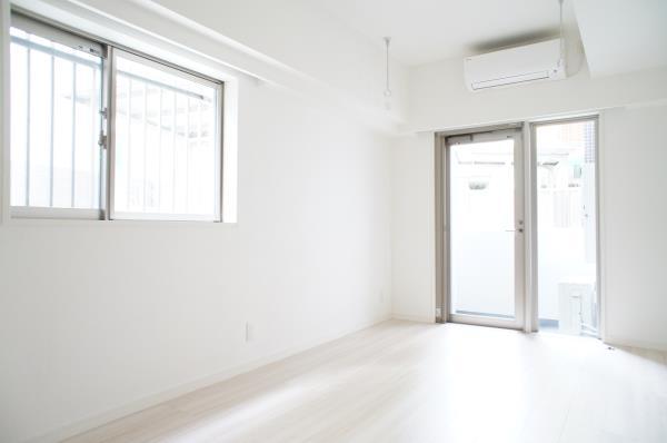 リージア中野新橋1階 リビング