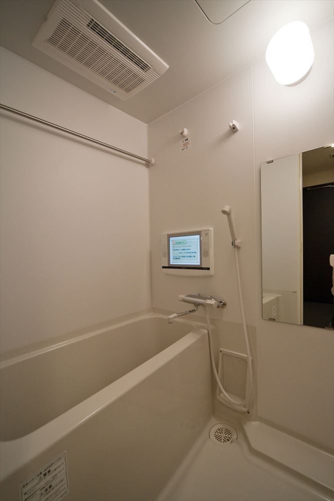 グラントゥルース田端204号室 お風呂