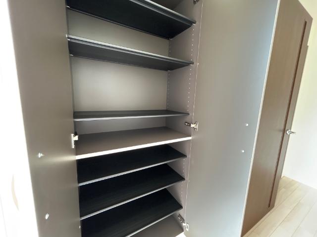 クレリア102号室 収納