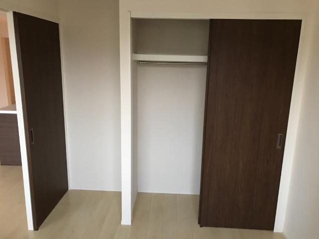 リヴァージュ登戸 クローゼット