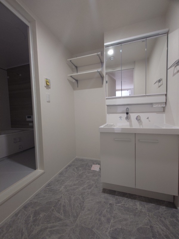 East IM2階 部屋その他