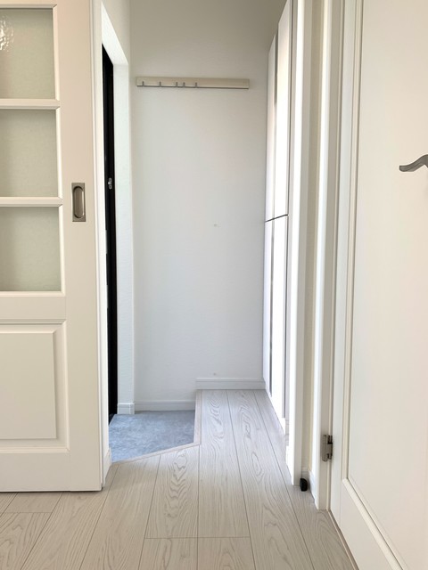 タイド石上 玄関