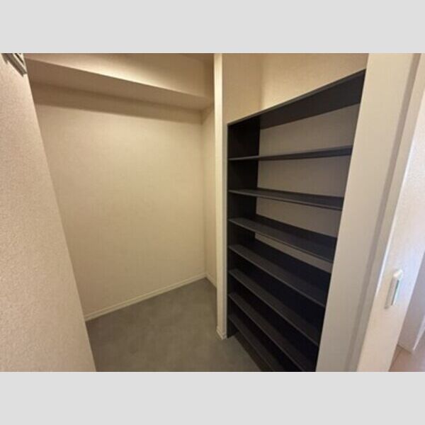 ミルフルール　Ⅰ 収納