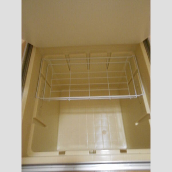 エレガンス・チヨダ  　Ⅱ106号室 床下収納