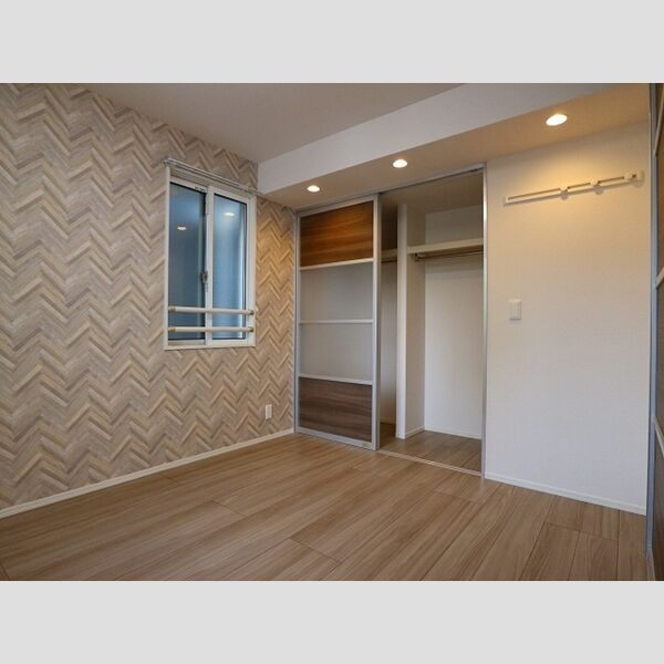 コルマール102号室 収納