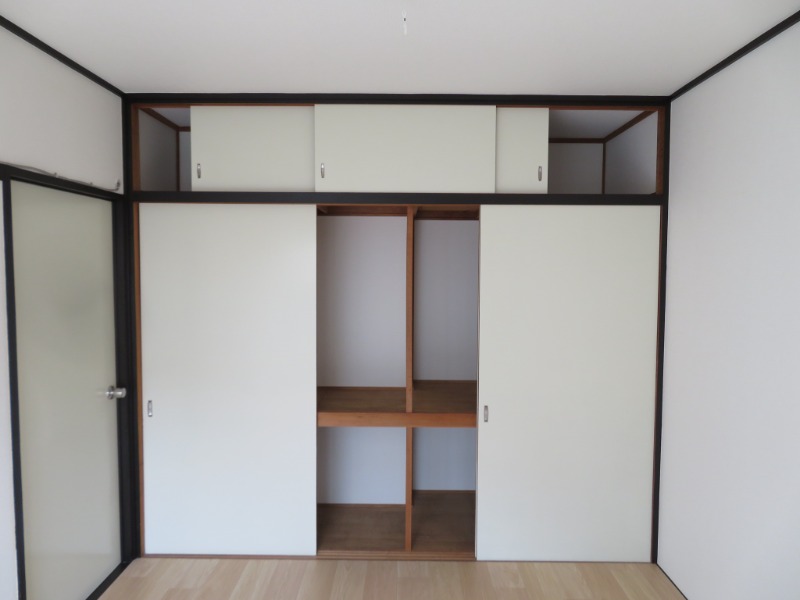 オオクマハイツ1階 収納