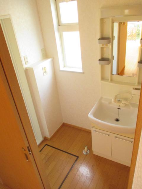 クイーンズヒルＤ棟 洗面