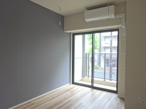 Log練馬／ログ練馬 ログ練馬