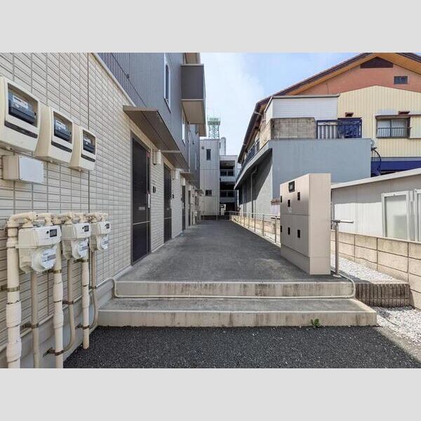 サークルレイ喜沢 エントランス