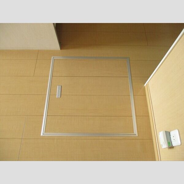 グランメールⅡ105号室 床下収納