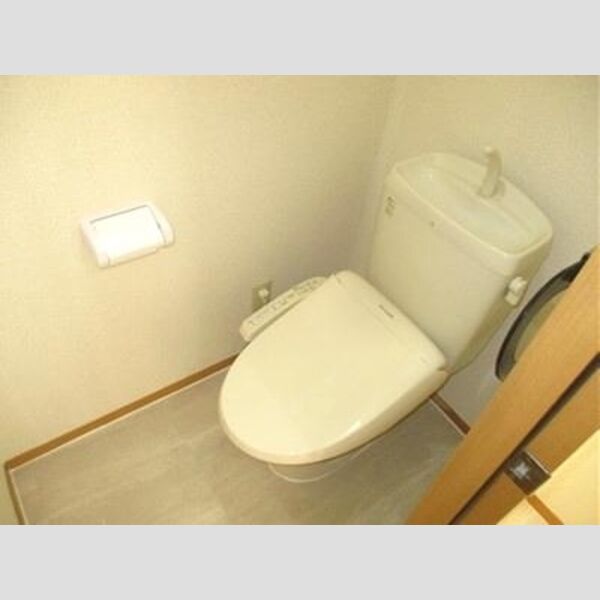 グリーンヒルズ　F棟203号室 トイレ