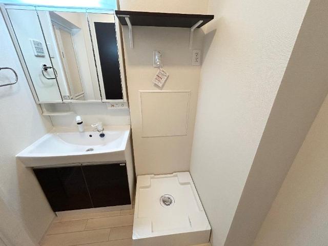 ルナフォーリア201号室 洗濯機置場