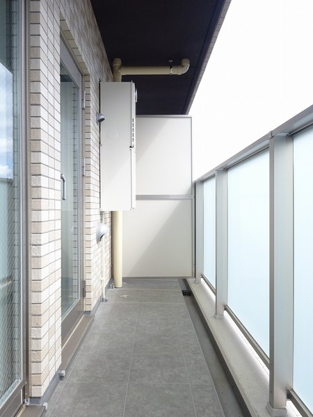 リヴシティ横濱関内弐番館 バルコニー