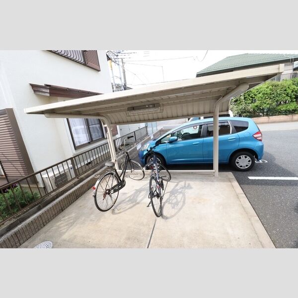 イオソレーユ　Ⅰ201号室 駐輪場