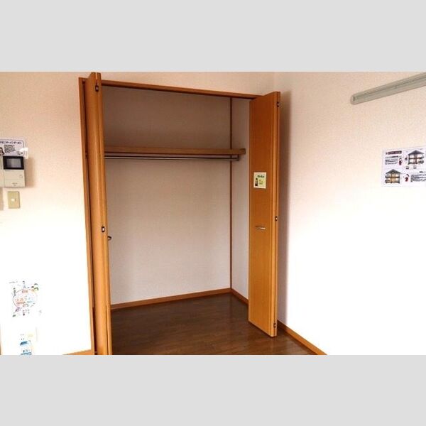 リアルコート　Ⅰ203号室 クローゼット