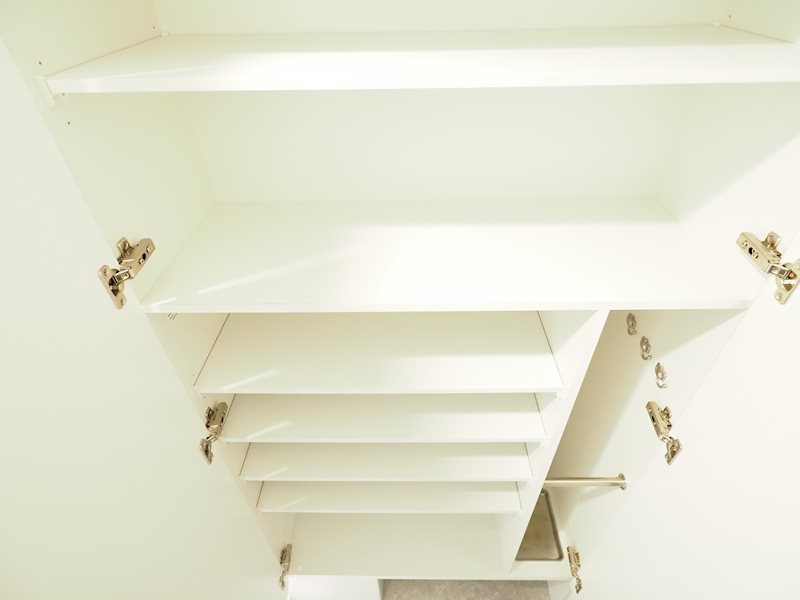 ラクラス日本橋浜町2階 収納