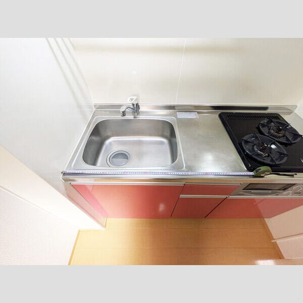 プリヴェール成城 105号室　キッチン