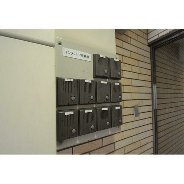 プラザ宿町303号室 エントランス