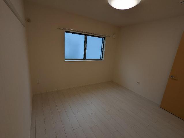 エールスト 洋室