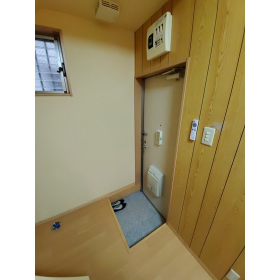 ビラ・モジュール藤崎 玄関