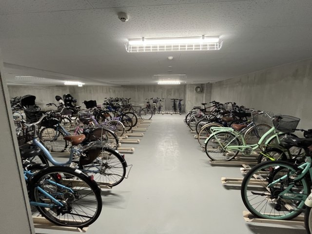 パークシティ高田馬場6階 駐輪場