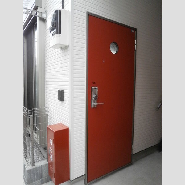 リアンダー101号室 玄関