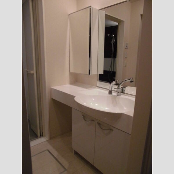 カナミオン 洗面室