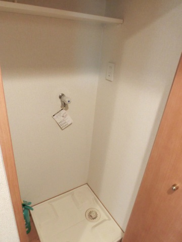 スカイコート芝壱番館805号室 洗濯機置き場