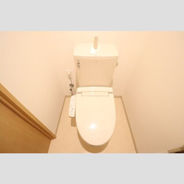 Ⅴesta(ウェスタ) 温水洗浄暖房便座