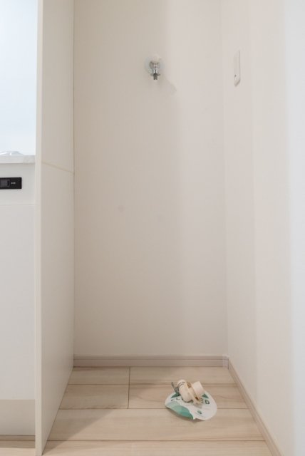 ＭＥＬＤＩＡ足立４丁目 室内洗濯機置場