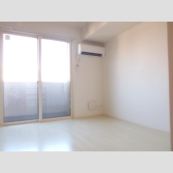 コゥジーコート303号室 LDK9帖