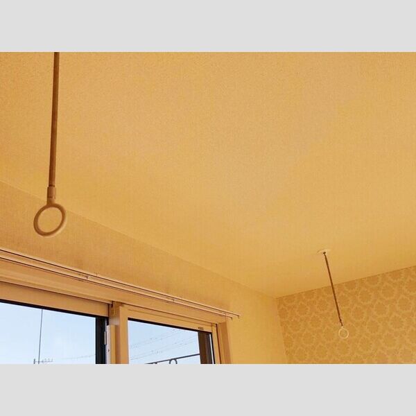 マーヴェラス201号室 室内物干し