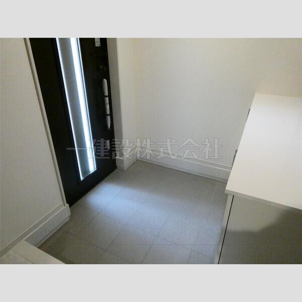 マイホームネクスト行徳Ⅲ　1号棟 玄関