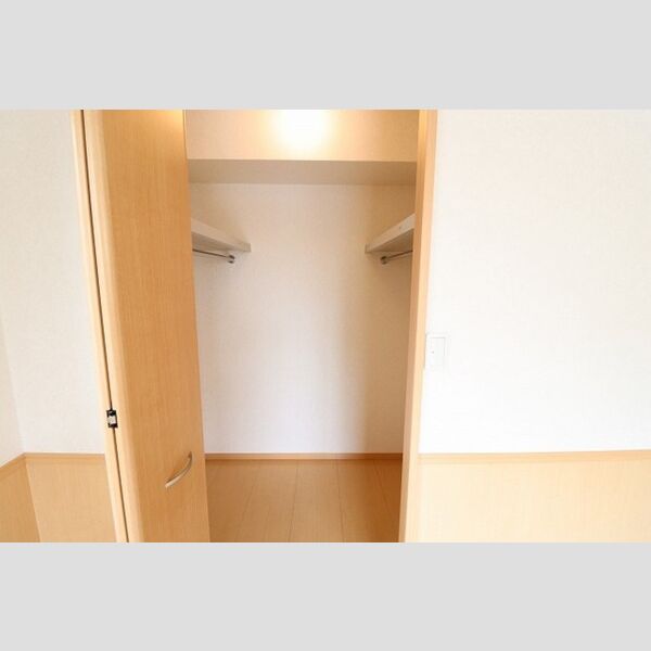 コルティー106号室 ウォークインクローゼット