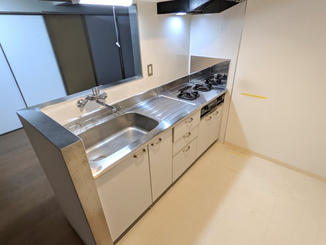 アールスリー川越 キッチン