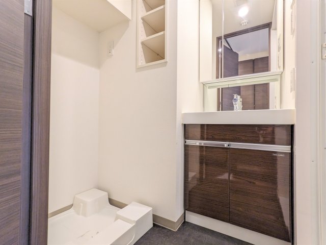 ケーディーエックスレジデンス豊洲504号室 同建物別部屋の参考画像