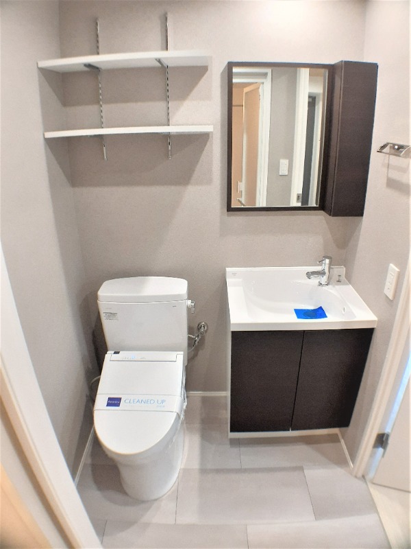 レジディア島津山2階 洗面