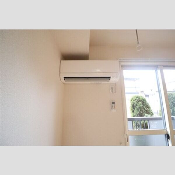 クロスクローバーⅢ103号室 エアコン