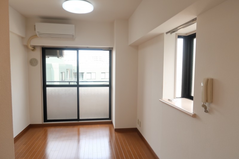 クリスタルグローブ3階 リビング