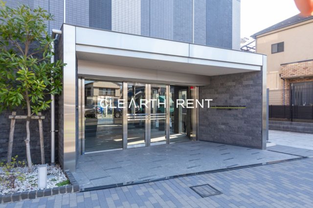 プラシア蒲田 ＴＨＥ ＧＲＡＮＤ ＲＥＳＩＤＥＮＣＥ5階 重厚感のあるエントランス