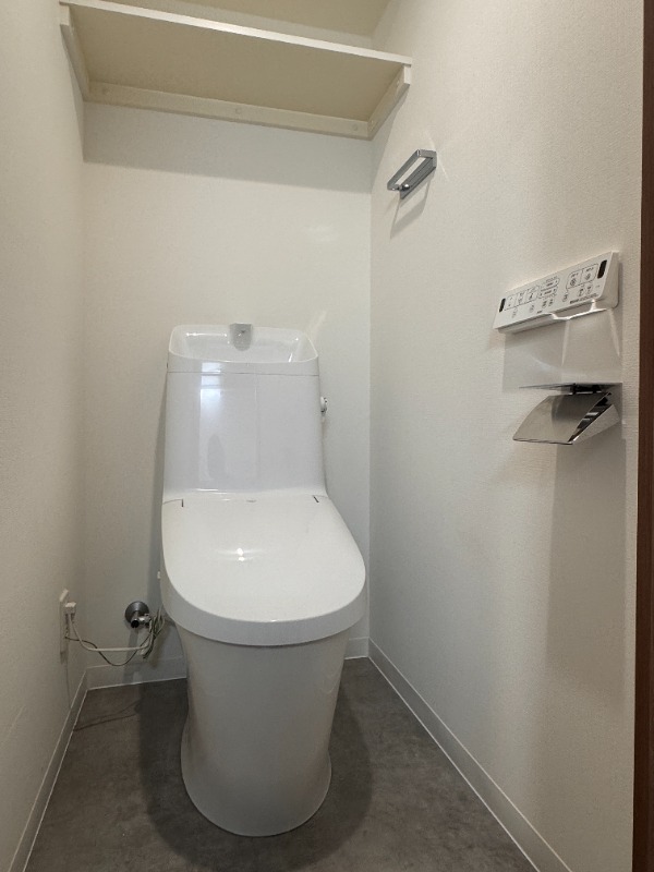 THE PALMS MUSE 新江古田1階 トイレ